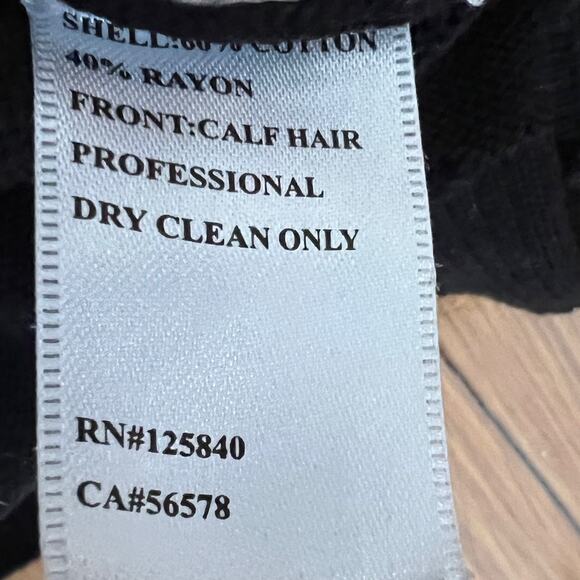 INTERMIX Animal Print Crew Neck Sleeveless Top Size P / 0 - Picture 5 of 8